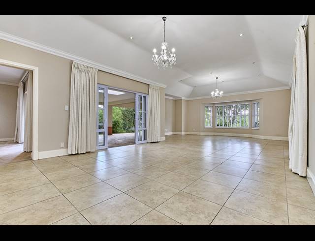 3 BEDROOM FREESTANDING FOR SALE IN WATERFALL VALLEY MATURE LIFESTYLE ESTATE